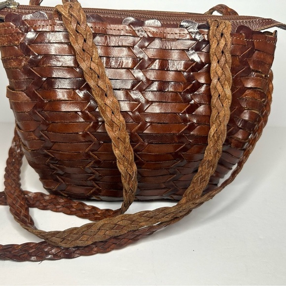 Ellepi Handbags - Vintage Ellepi Leather Woven Basket Braided Strap Shoulder Bag | Made in Italy